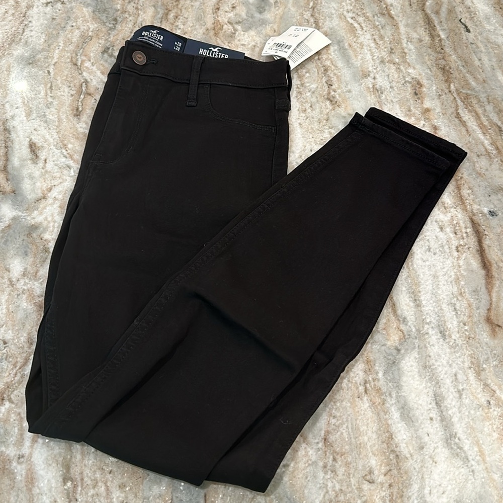 Hollister Skinny Jean NWT 28x28